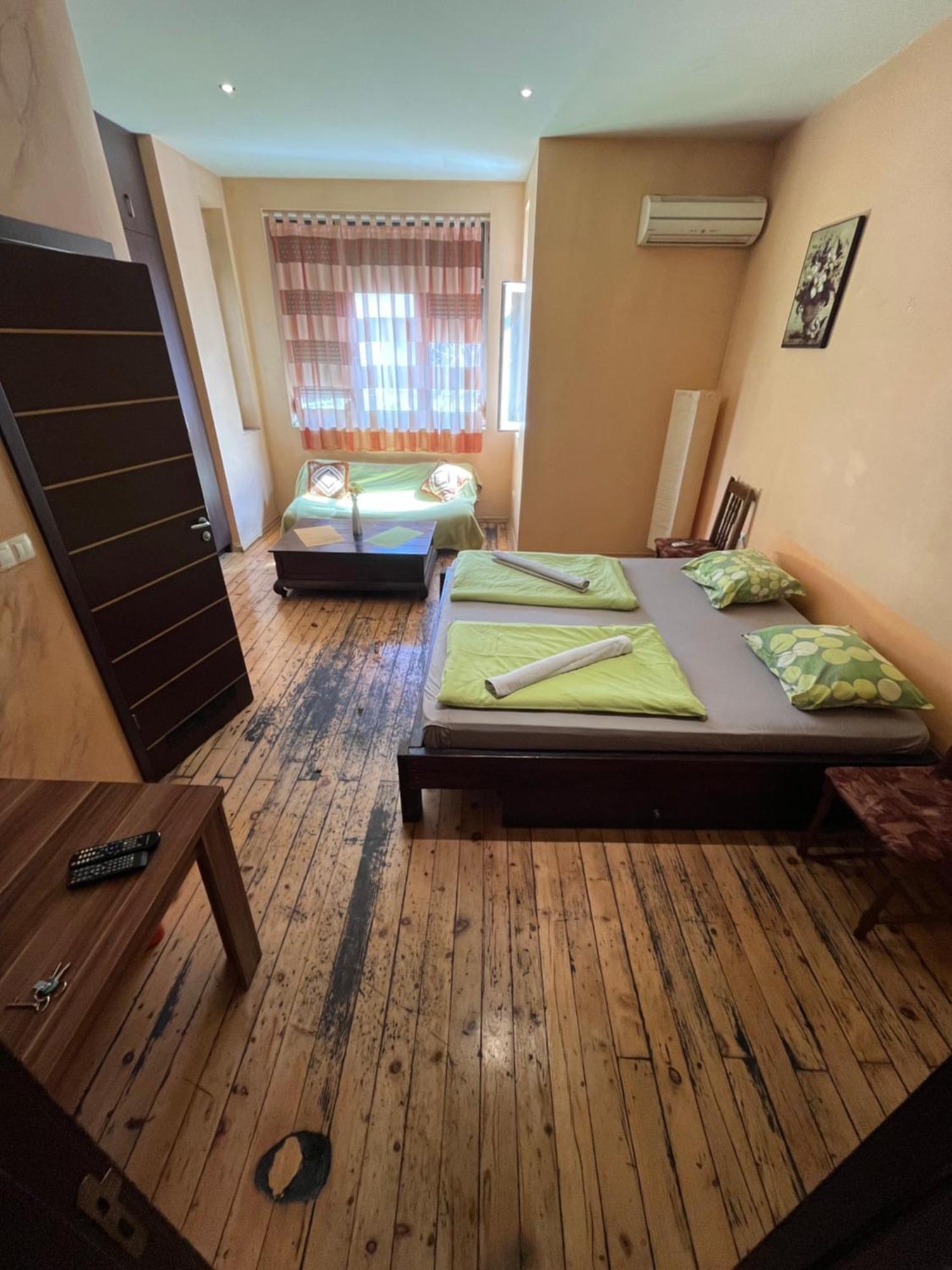 Elegance On A Budget - Rooms For Rent In Sofia Center Ngoại thất bức ảnh