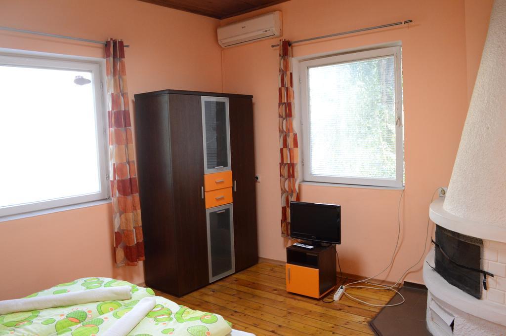 Elegance On A Budget - Rooms For Rent In Sofia Center Ngoại thất bức ảnh