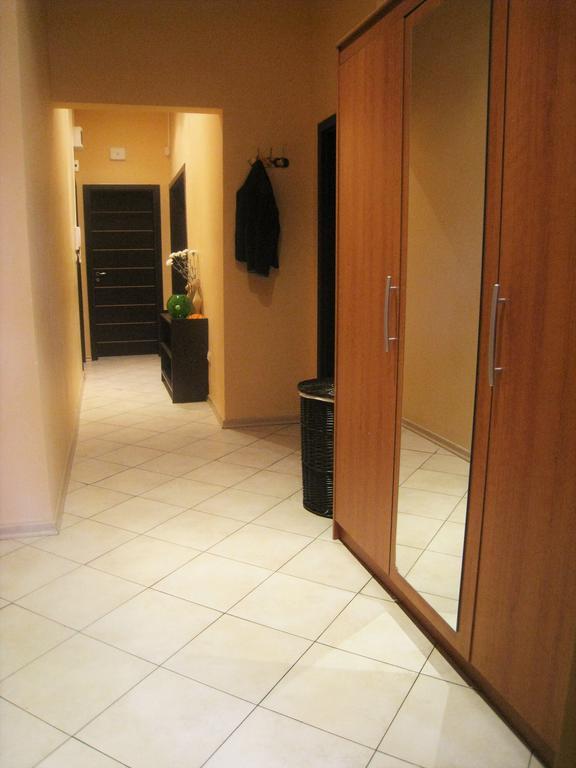 Elegance On A Budget - Rooms For Rent In Sofia Center Ngoại thất bức ảnh